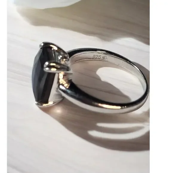 Color-Shift Gemstone Sterling Silver 925 Ring Vintage Elegant & Unique Size 6